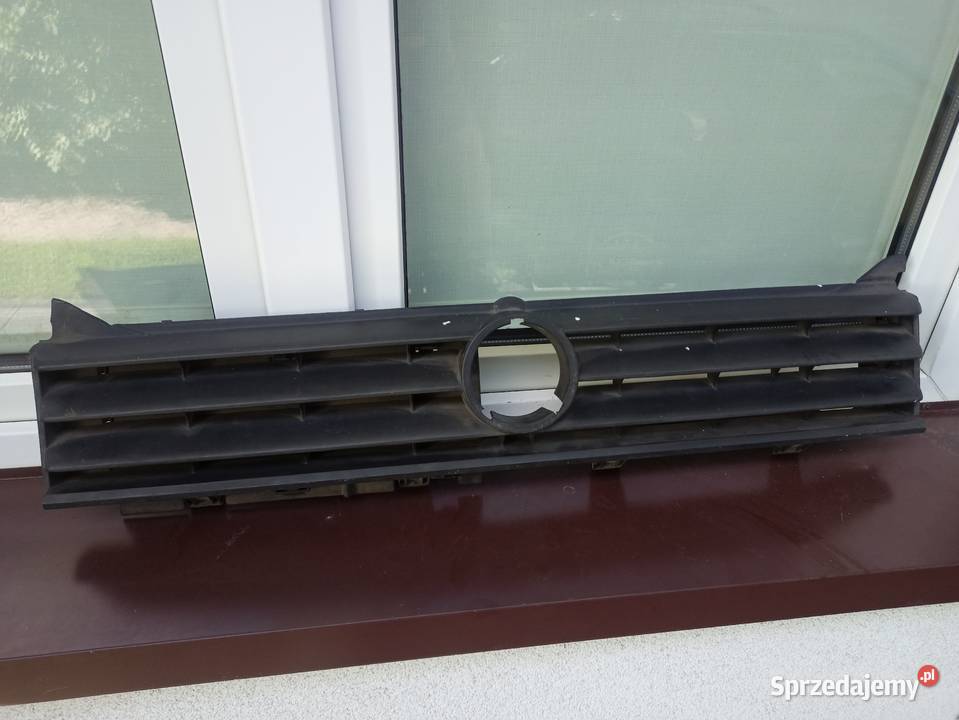 VW Passat B2 32b grill atrapa przednia chłodnicy