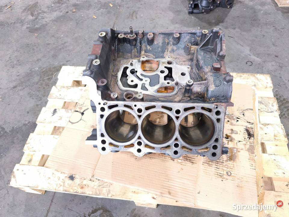 BLOK SILNIKA AUDI A4 B8 A5 8T 27 TDI CAM Przystajń