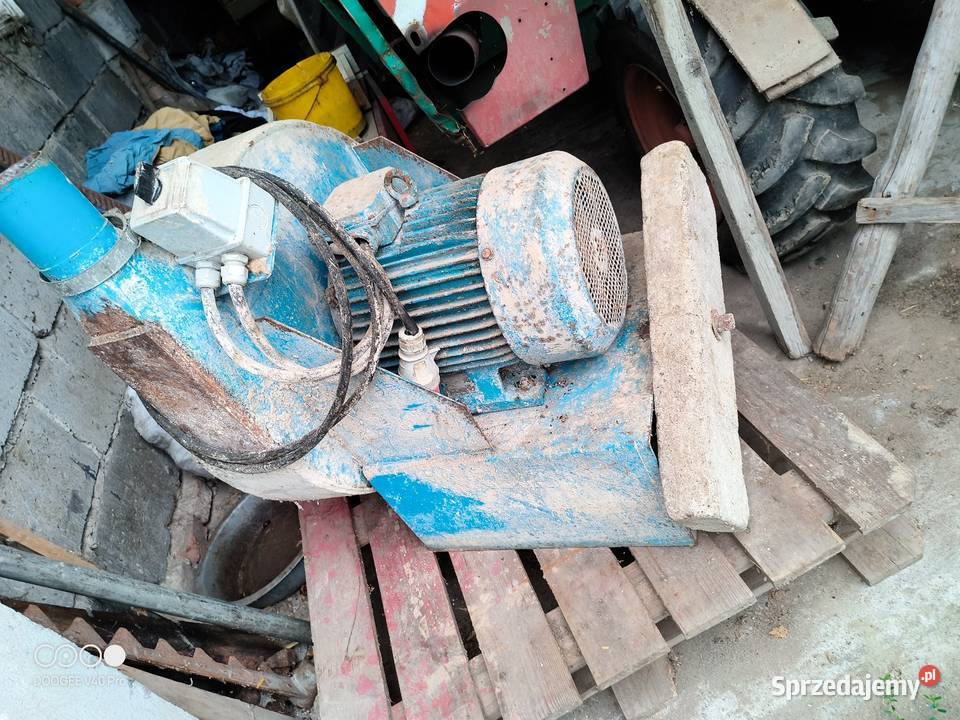 Mieszalnik 1200 śrutownik ssąco tłoczący 11KW Wąbrzeźno