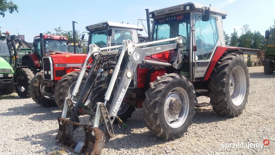 Ciągnik rolniczy Massey Ferguson 3070 3080 3090 Dwornia
