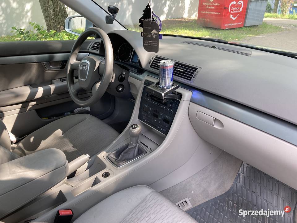 AUDI A4B7 20 BENZYNA hak Lublin