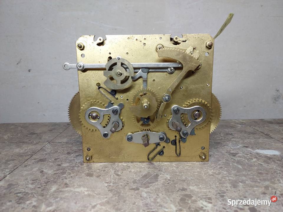 M142 Mechanizm starego zegara kwadransowy pomorskie