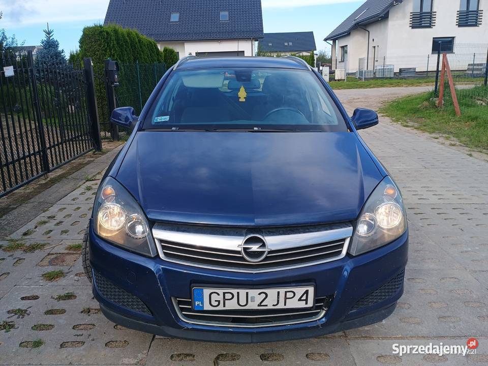 Opel Astra H 2010r Gas Żelistrzewo sprzedam