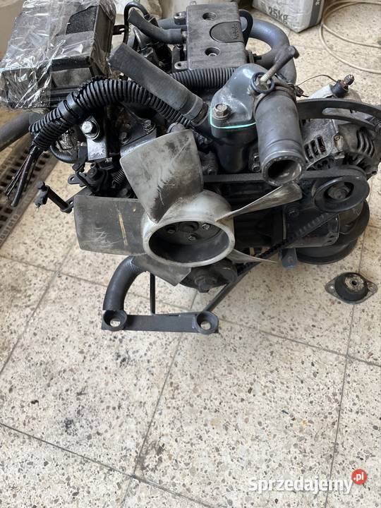 Silnik Kubota Z402 w całości na części Silniki kompletne