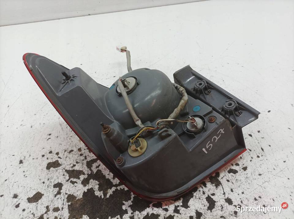 LAMPA TYŁ PRAWA SEDAN Chevrolet Cruze I 2008