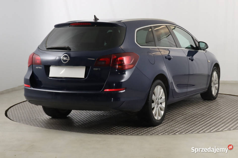 Opel Astra 17 CDTI
