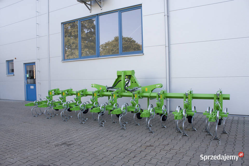 Pielnik składany hydraulicznie Bomet Nembus 7