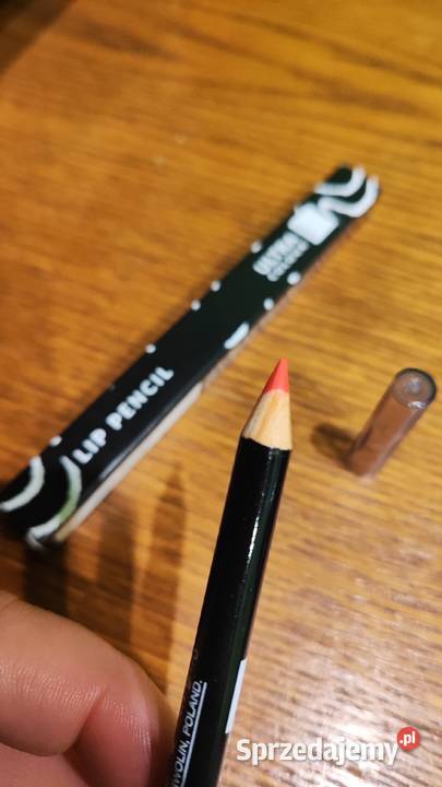 Ultrakonturówka do ust Avon Wild Poppy mazowieckie Piaseczno