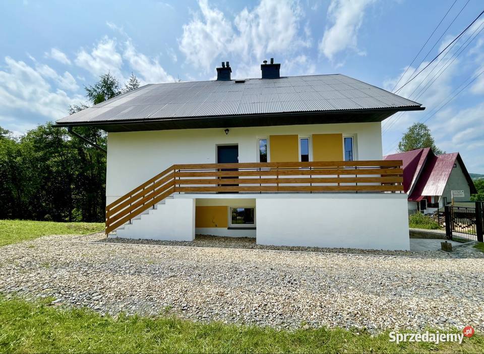 Dom remoncie z widokiem na Stryszawę Stryszawa
