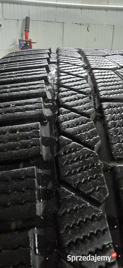 3x Opony zimowe Continental 235 60 R18 zima Stary Sącz