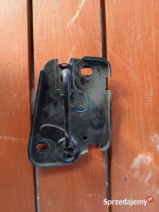 Rygiel zamek prawy maski Audi A3 8V 8V0823186C Turek
