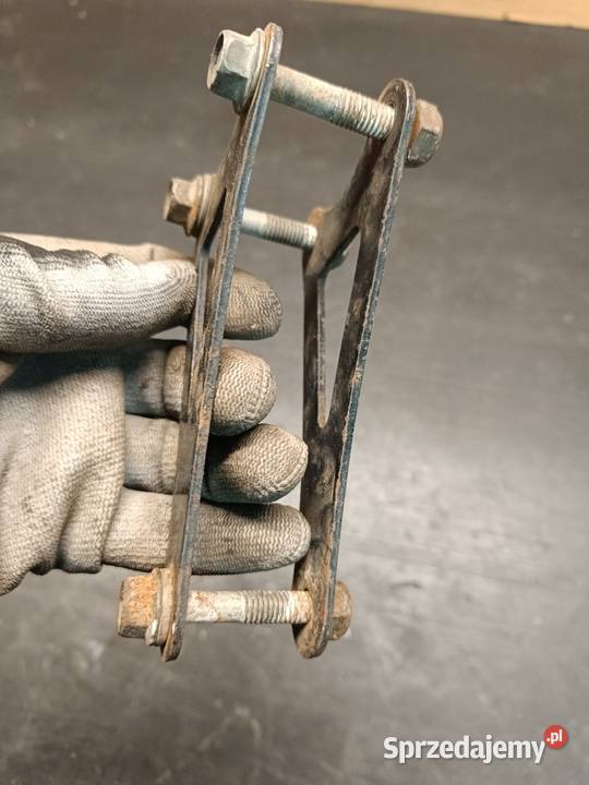 Uchwyt mocowanie silnika głowicy do ramy części Mocowania i uchwyty Gołaczewy sprzedam