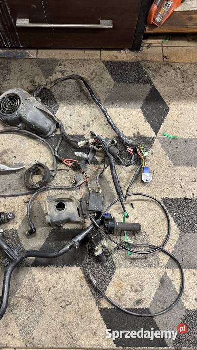 Sprzedam części Yamaha Neos 50cc 05r Motoryzacja Łączna