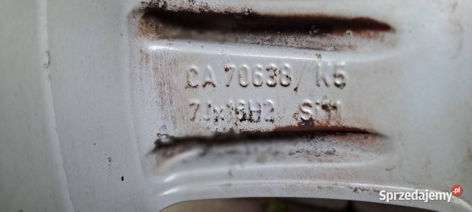 Koła zimowe Toyota Rav 4 23560 R16 sprzedam