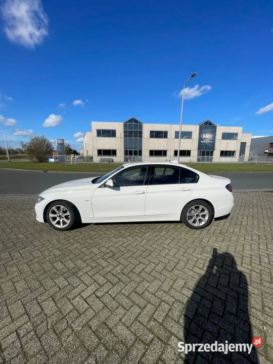 Samochód osobowy Cieszanów sprzedam