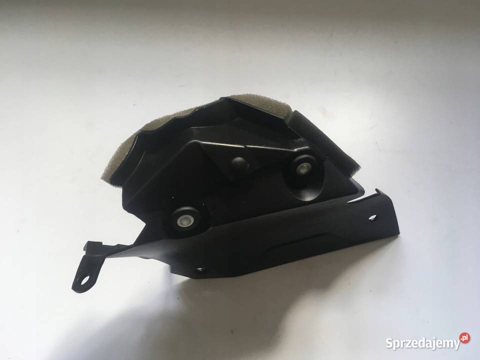 YAMAHA MT09 FZ09 Pokrywa boczna prawa Plastik wielkopolskie Łobżenica sprzedam