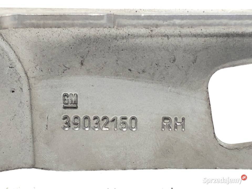 ZAWIAS MASKI PRZÓD PRAWY OPEL ASTRA K Inny podkarpackie