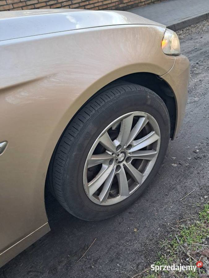 BMW z salonu w Polsce bezwypadkowe Rok produkcji 2010 Seria 5 Warszawa