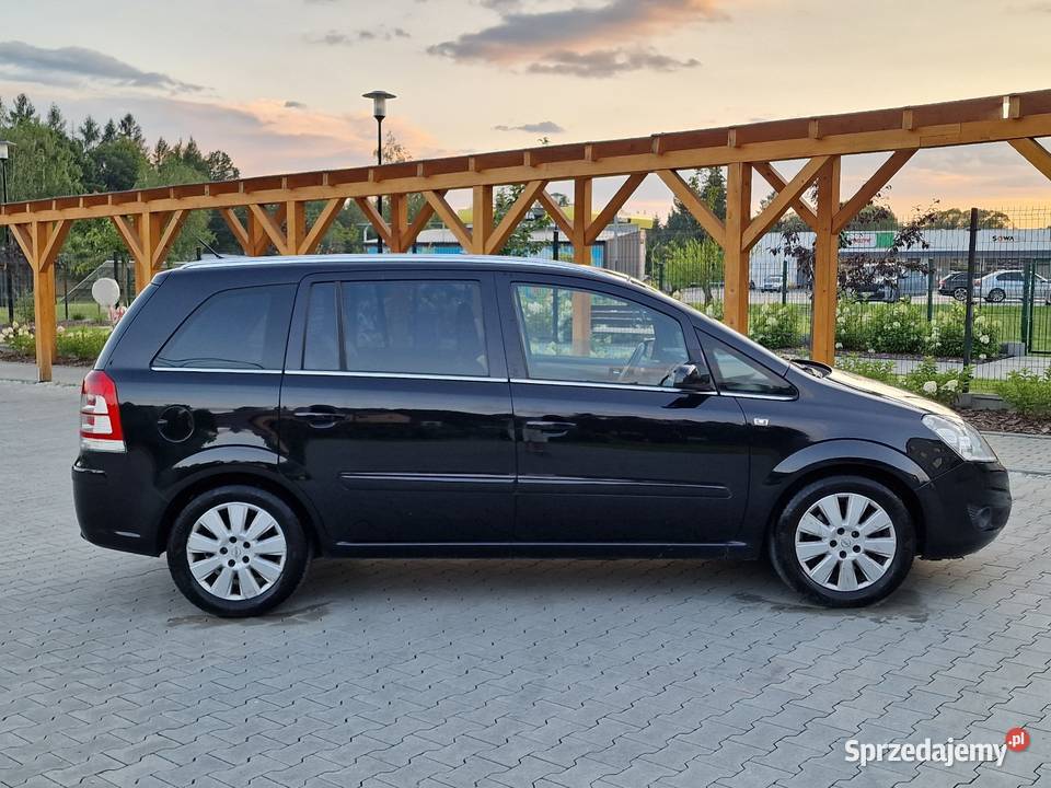 Opel Zafira B Lift Cosmo 19 CDTi Automat Navi Ryglice