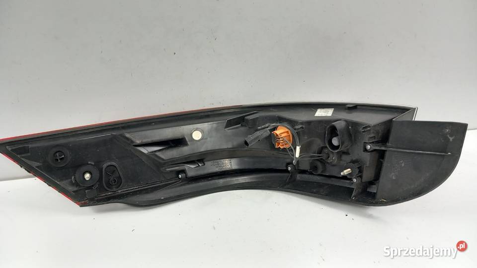 RENAULT MEGANE III CABRIO LAMPA TYŁ LEWA wielkopolskie Zbierkowo