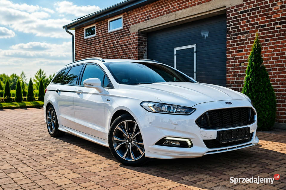 Ford Mondeo Mk5 2014 2000cm3 Sadlno