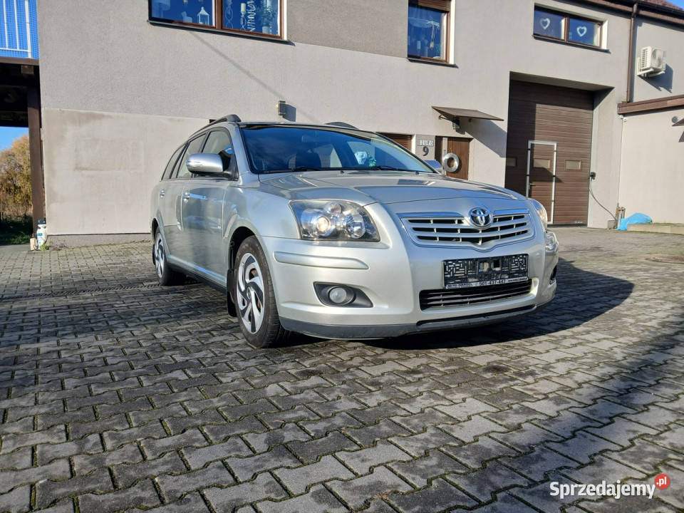 Toyota Avensis 18i LIFT klima NAVI czujniki stan zachodniopomorskie Gryfino sprzedam