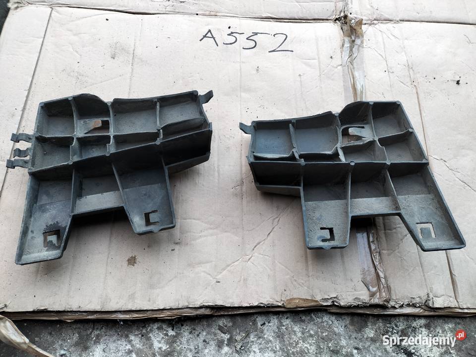 CITROEN C4 ŚLIZG UCHWYT ZDERZAKA TYŁ PRAWY LEWY