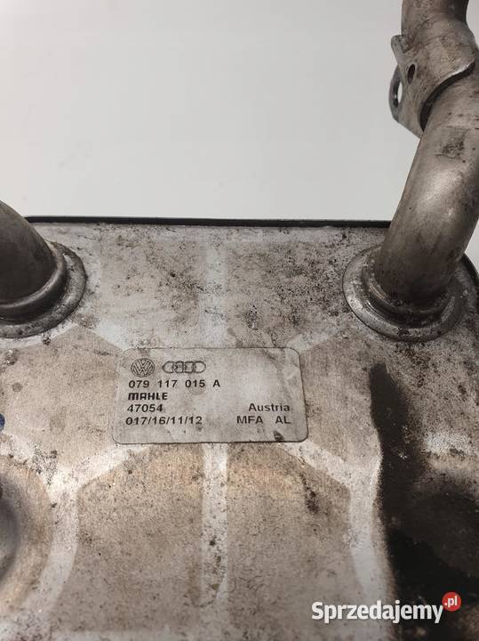 CHŁODNICA OLEJU AUDI A6 C6 A8 42 BVJ 079117015A Przystajń
