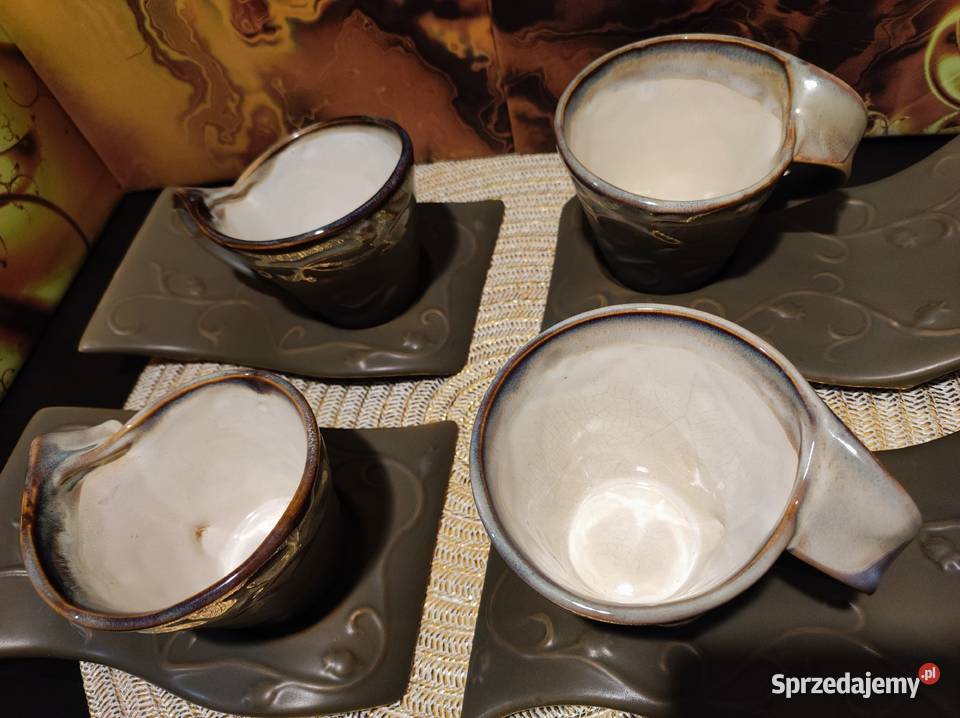 Unikatowy komplet kawowy falowany filiżanki ze Poznań sprzedam