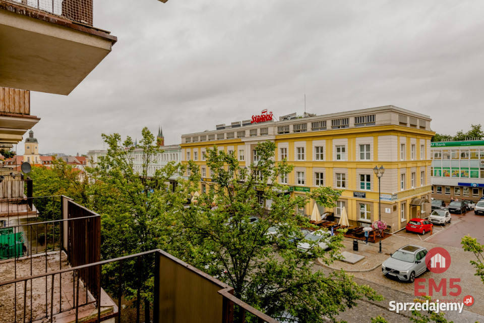 sprzedaży mieszkania Białystok Suraska 453m2 45.3m2