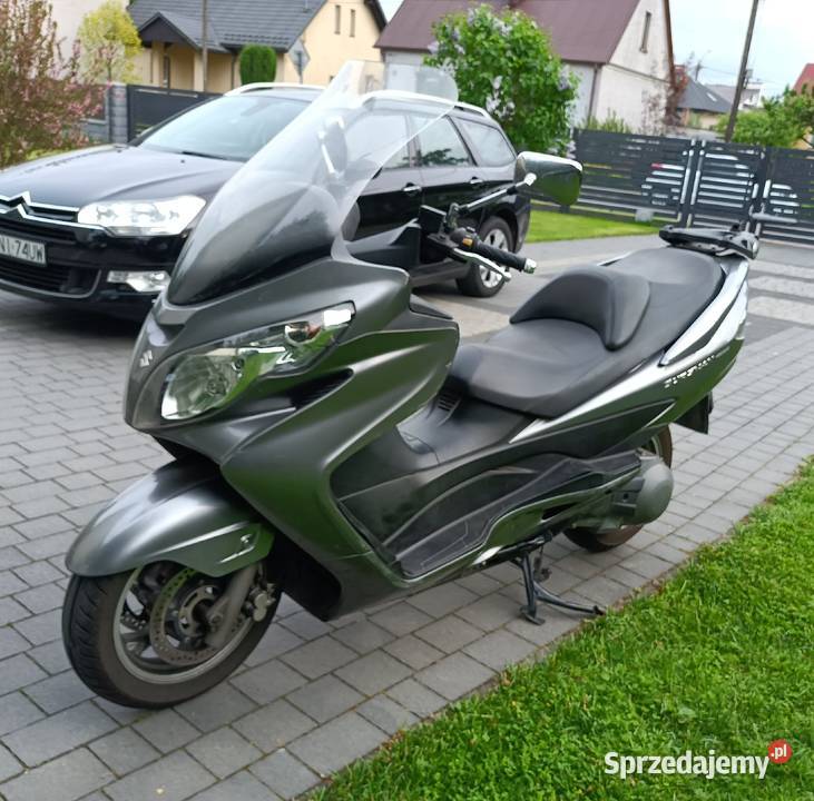 Suzuki Burgman 400 Nisko