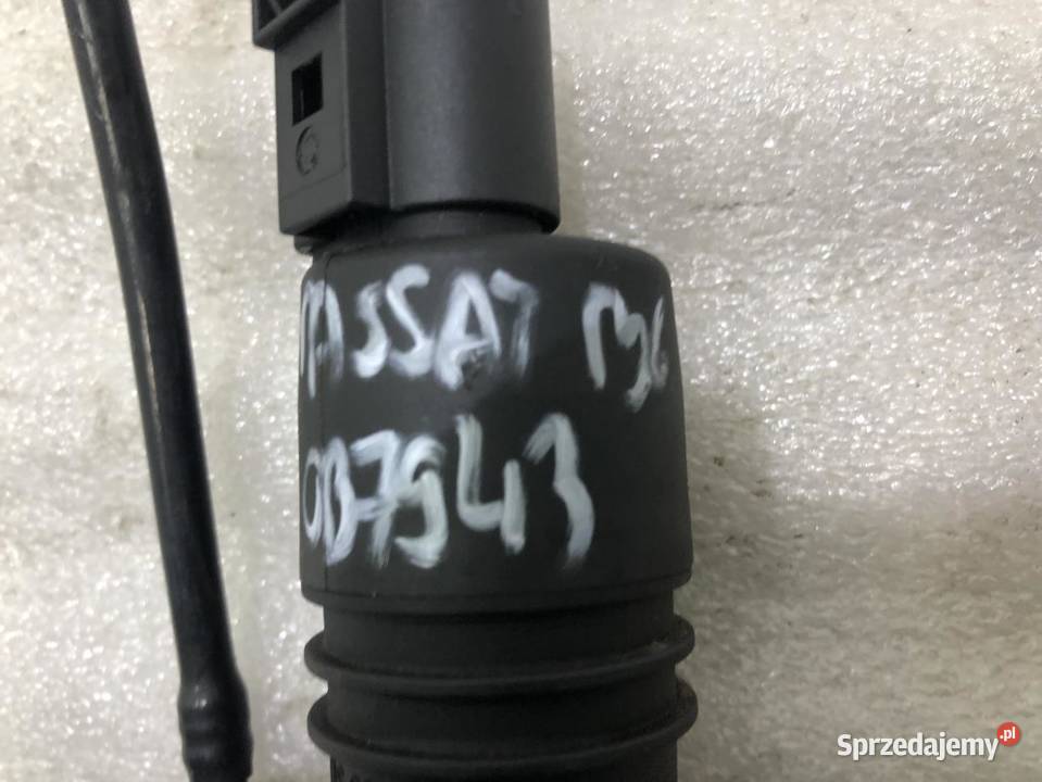 POMPKA SPRYSKIWACZY VOLKSWAGEN GOLF IV 1J0973722