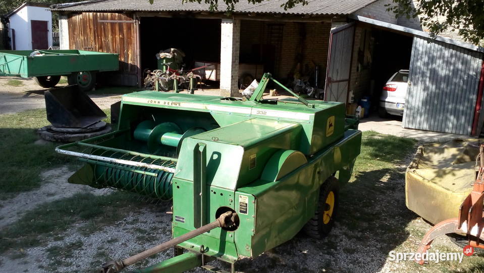 Prasa kostkująca John Deere 332 Stary Solec