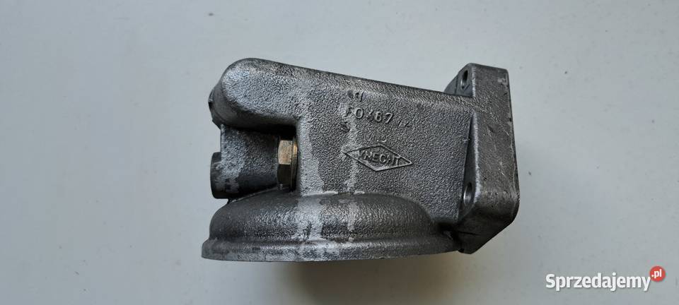 Podstawa filtra oleju OM616916 Mercedes W123 T1 Luzino