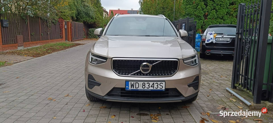 Volvo XC 40 VOLVOXC40 B3 20 Core aut salon Warszawa sprzedam