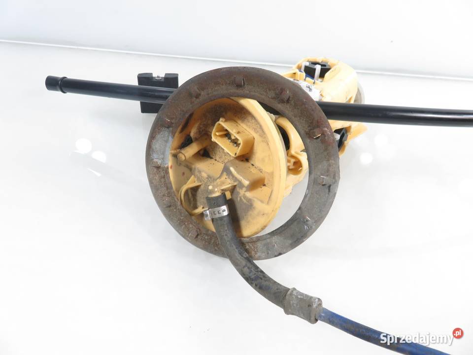 POMPA PALIWA BMW 3 E46 320 d 136 100066