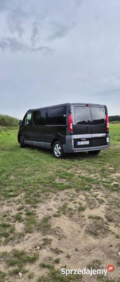 Opel Vivaro L2H1 9 os Czytaj opis 4/5 Vivaro Wasilków