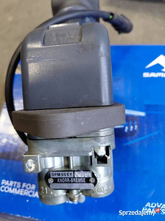 KNORR DPM60EY Zawór hamulca postojowego IVECO Dźwignie hamulca ręcznego kujawsko-pomorskie Koronowo sprzedam