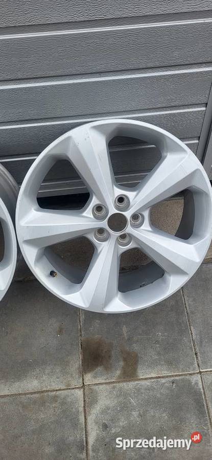 Sprzedam felgi R19 5x108 nowe Samochodowe Narol sprzedam
