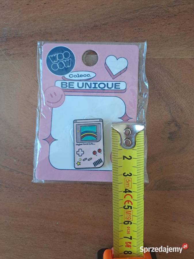 Pin Przypinka Gameboy Girl różowa Warszawa