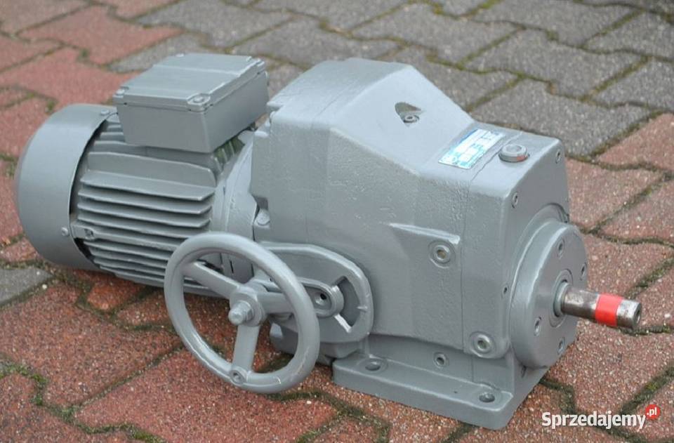 Motoreduktor dwubiegowy 14519kw z regulacją Kargowa