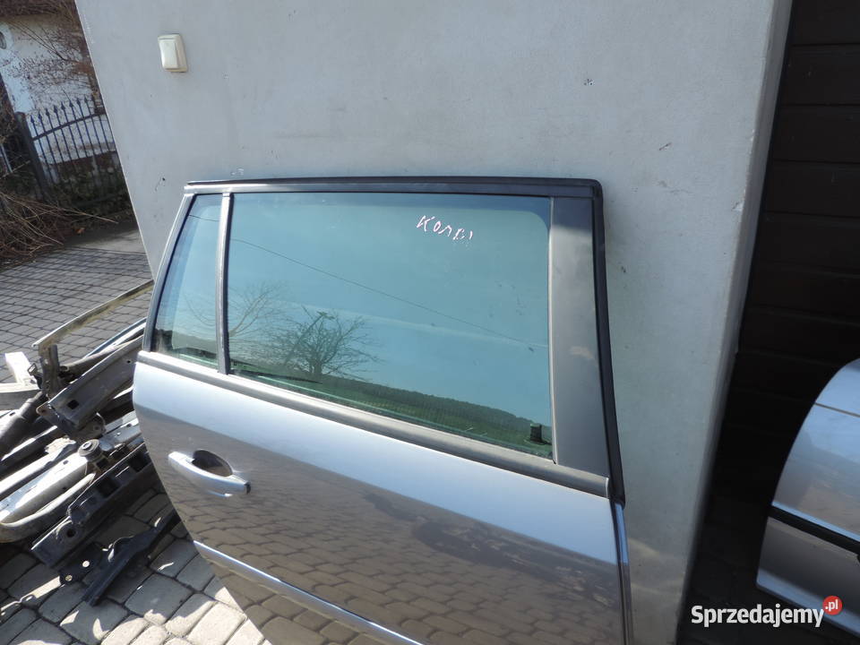 DRZWI PRAWY TYŁ OPEL VECTRA C KOMBI Z155 Nowy Sącz