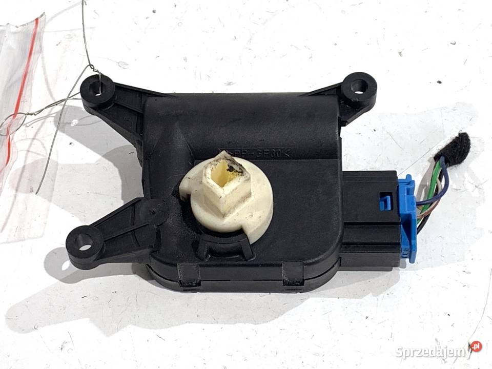 SILNIK NAGRZEWNICY VW 1K1907511G GOLF V 0310 osobowe sprzedam