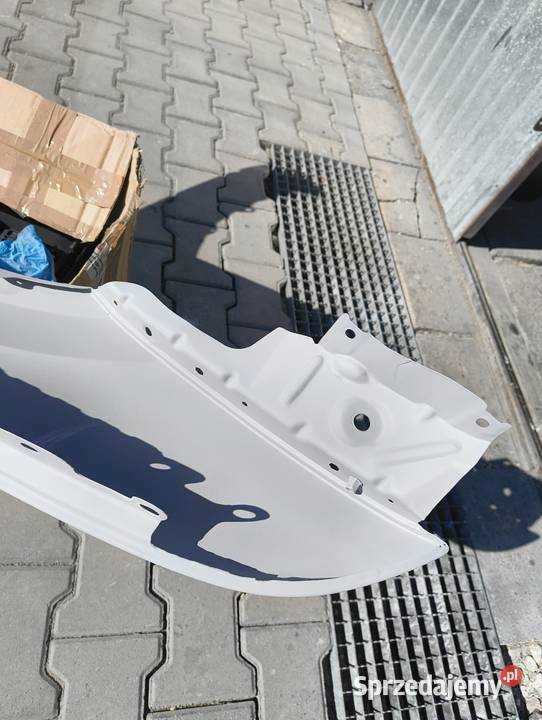 Błotnik prawy przód Ford Mondeo MK3 dowolny sprzedam