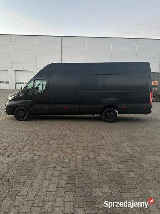 Iveco Daily 35S18 2019r XXL czarny mat 291000km Sulechów