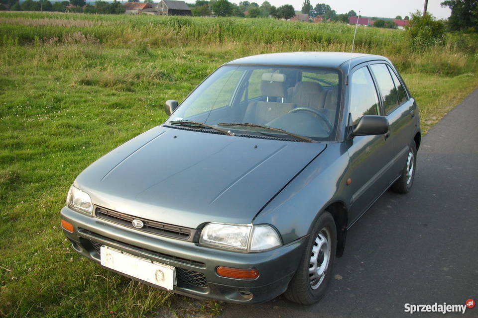 Daihatsu Charade G100 92 5d CZĘŚCI dolnośląskie Trzebnica sprzedam