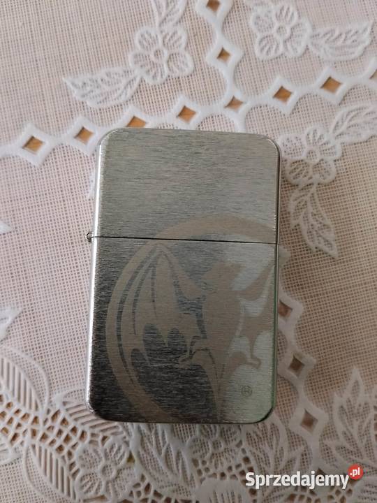 Zapalniczka benzynowa marki Bacardi z motywem Pieńsk sprzedam