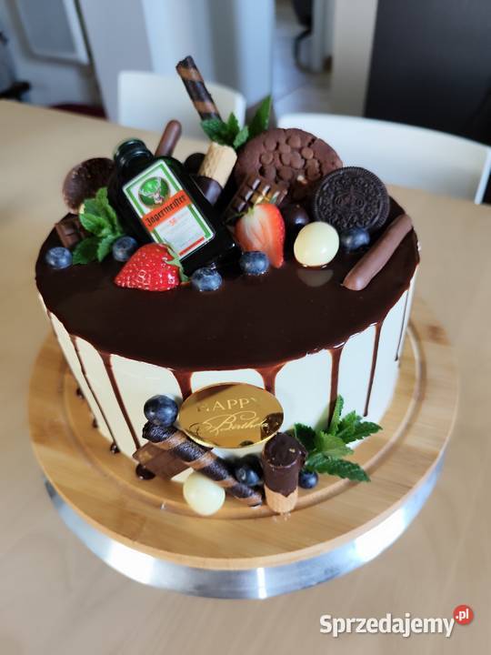 Torty urodzinowe sprzedam