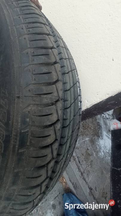 Sprzedam Oponę Dunlop z felgą nówka nie używana lato Opony Busko-Zdrój sprzedam