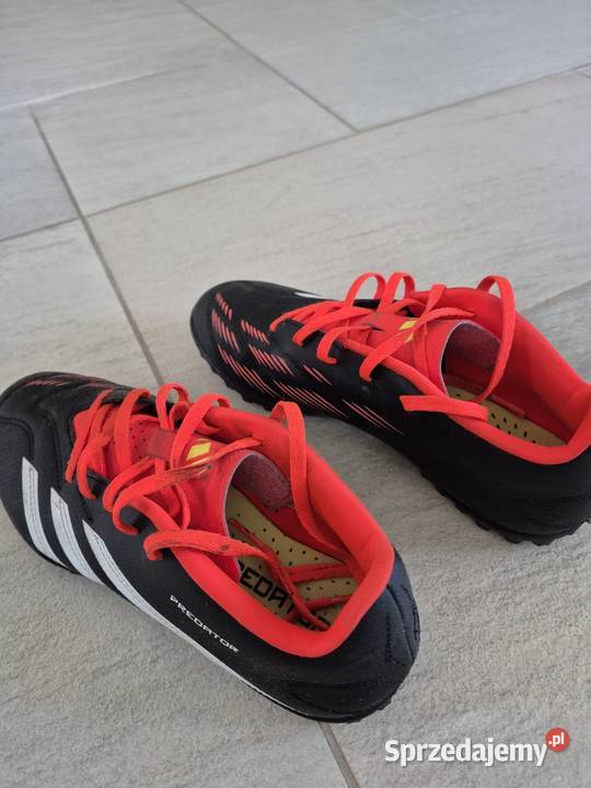 Buty Adidas Predator Model czarnoczerwony śląskie Katowice